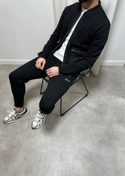 CORE PANEL JACKET - BLACK